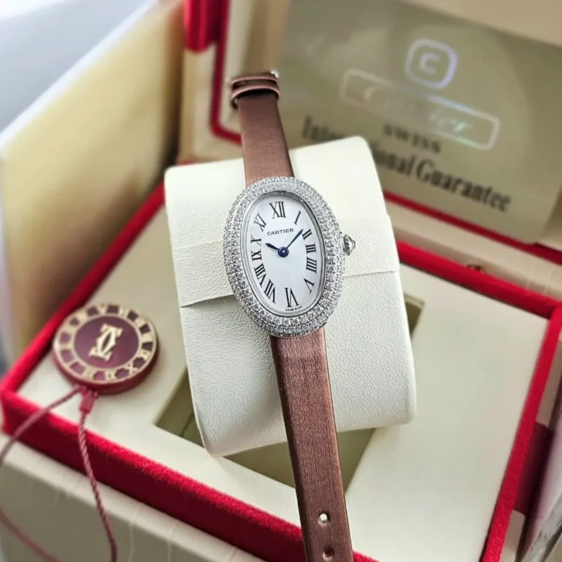 ساعة كارتير جلد نسائي