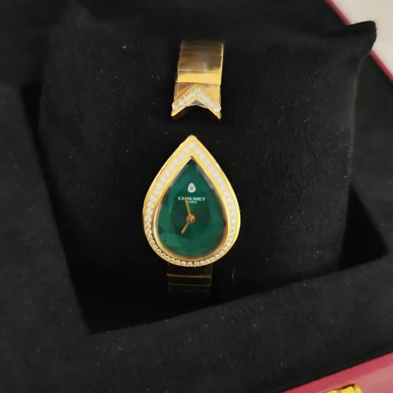 ساعة شوميه الرياض