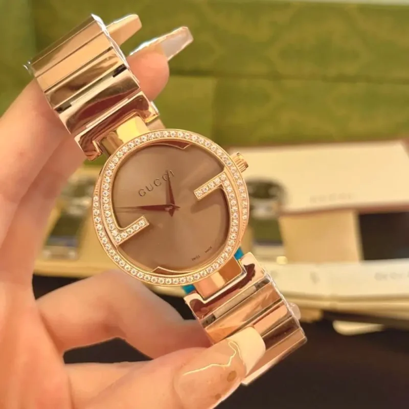 ساعات غوتشي الماس