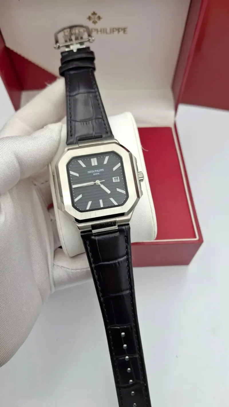 ساعة رجالي فخمه