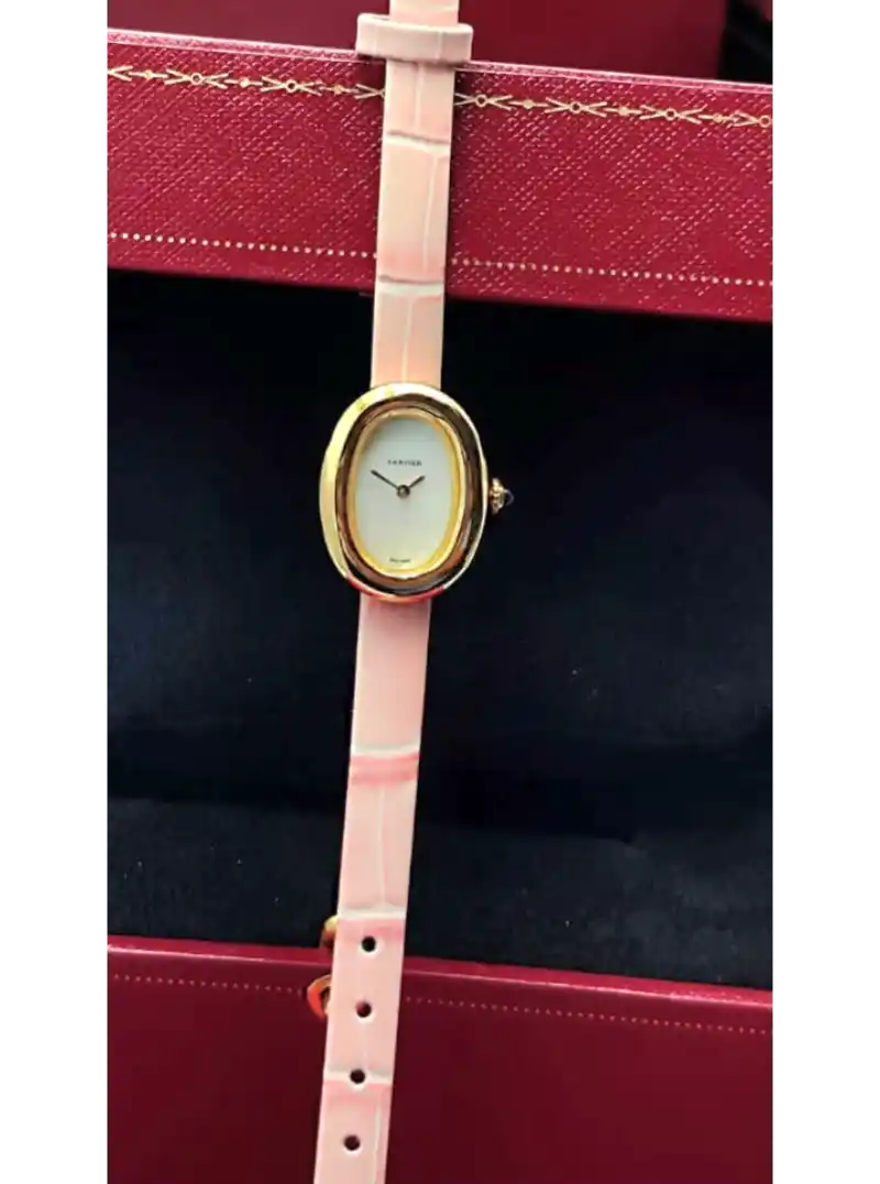 ساعة كارتير جلد وردي نسائي