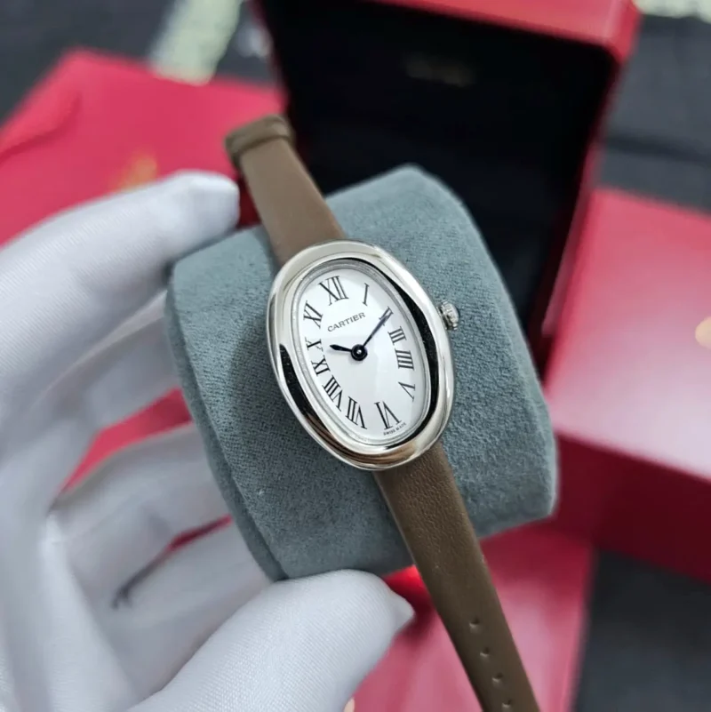 كارتير ساعه نسائي جلد بني