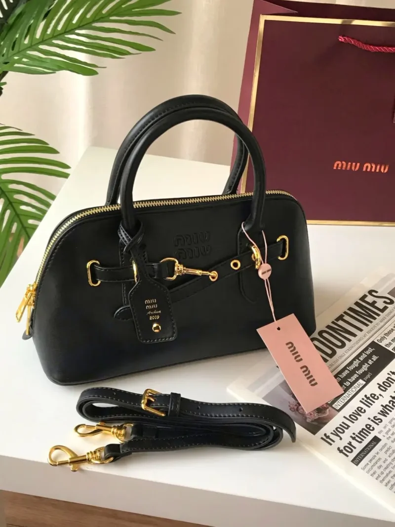 شنطة ميو ميو ماستر