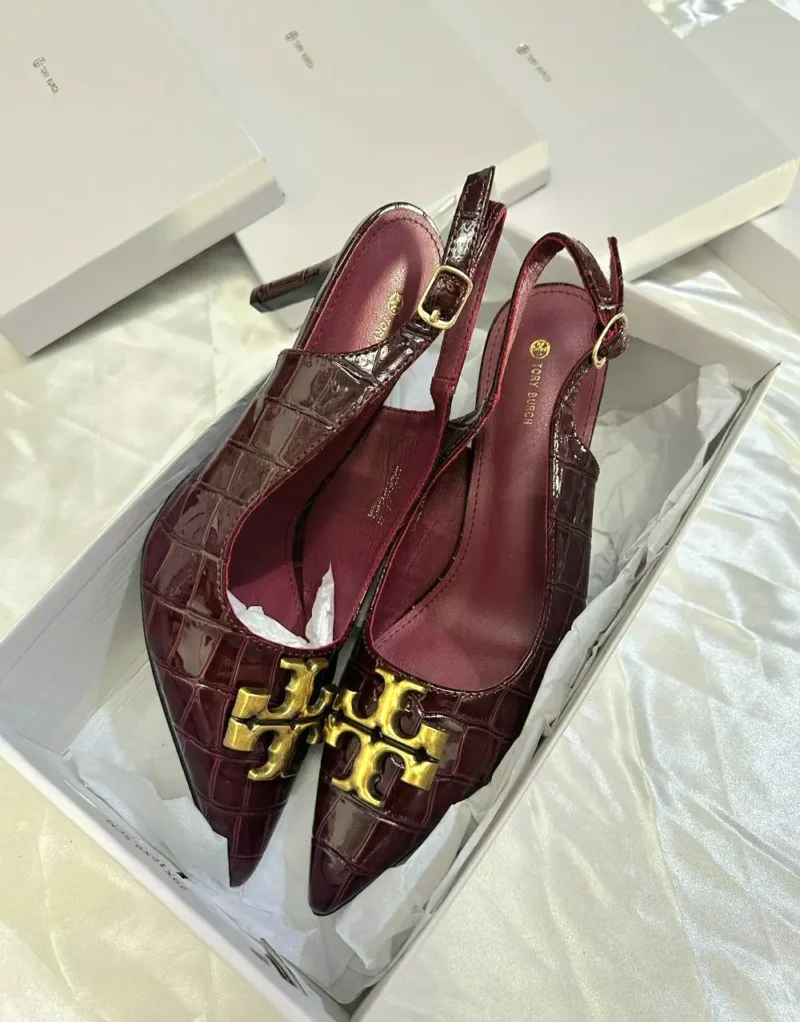 كعب توري بورش عنابي