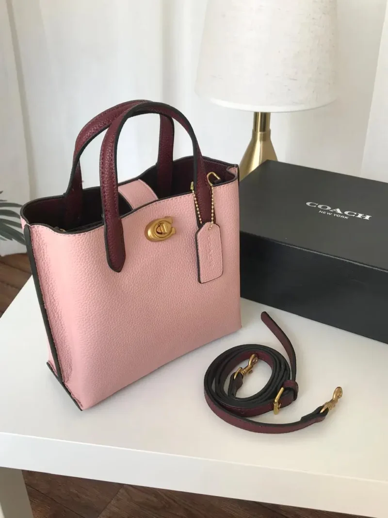 شنطة ورديه ماركة