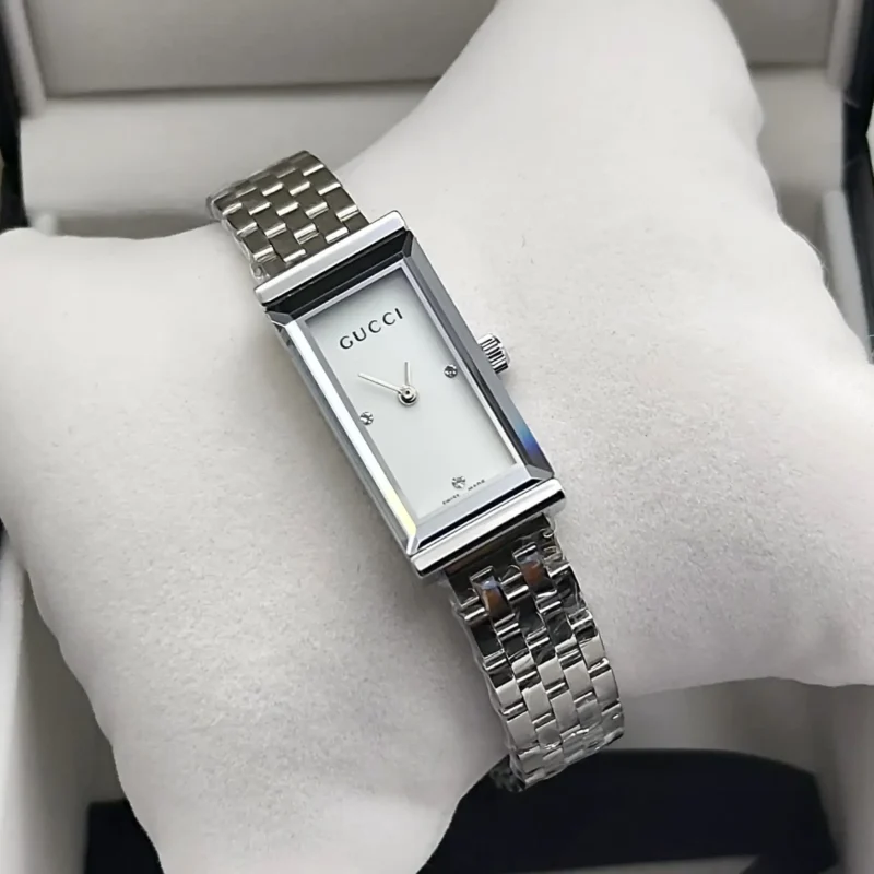 ساعه قوتشي نسائيه مستطيله