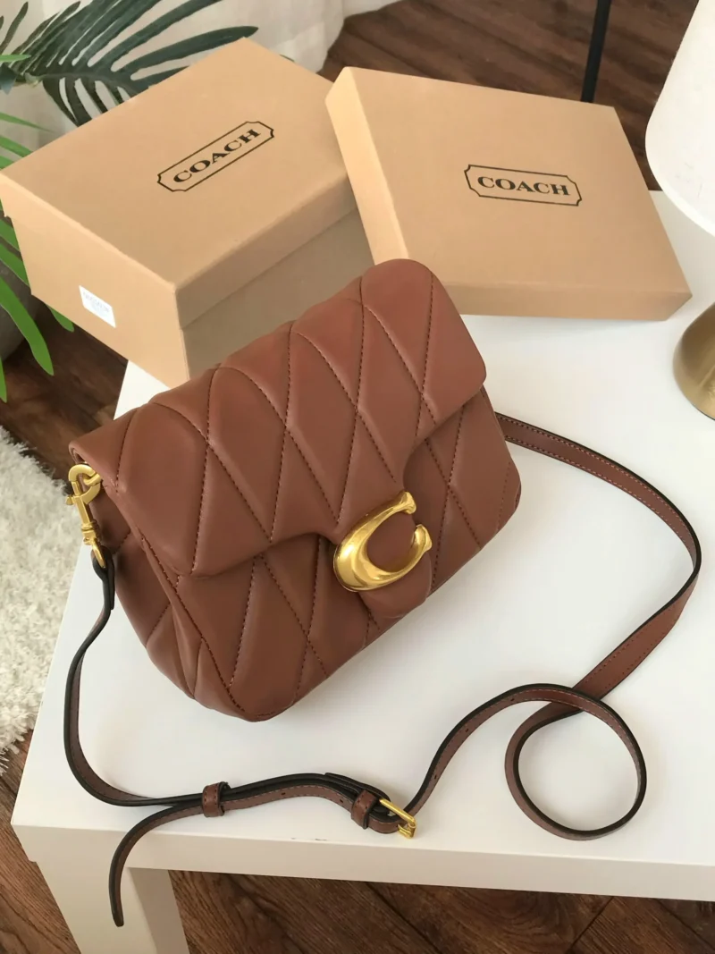 شنطة كتف صغيرة حريمي