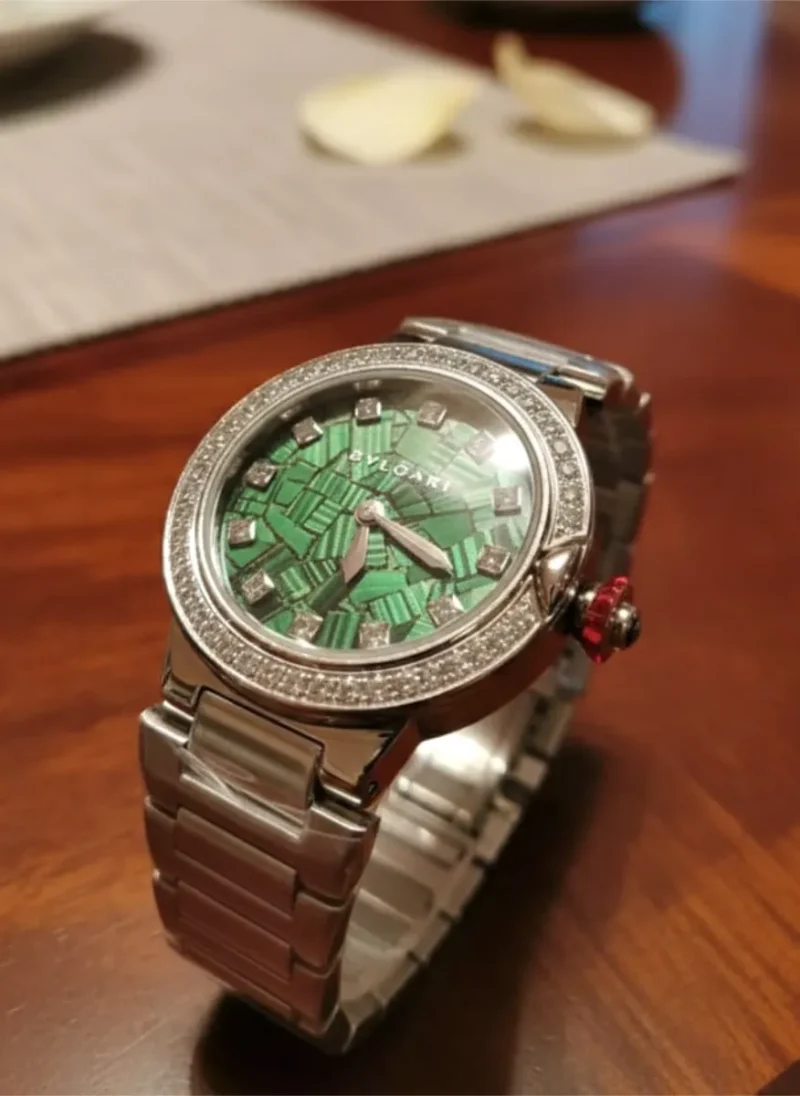 ساعه بلغاري لوتشيا