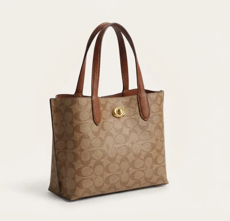 شنطه كوتش ويلو توت