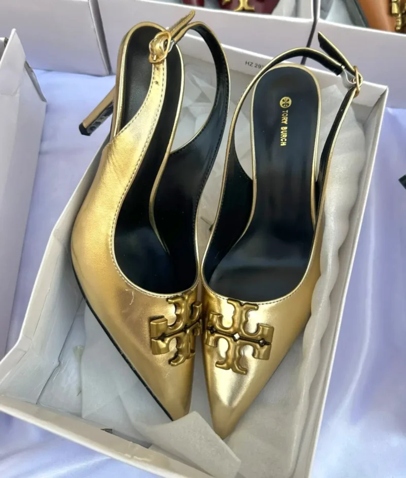 كعب توري بورش ذهبي