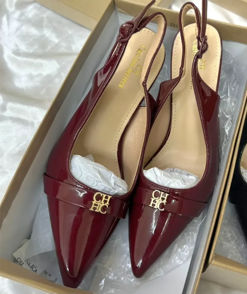 كعب سي اتش عنابي