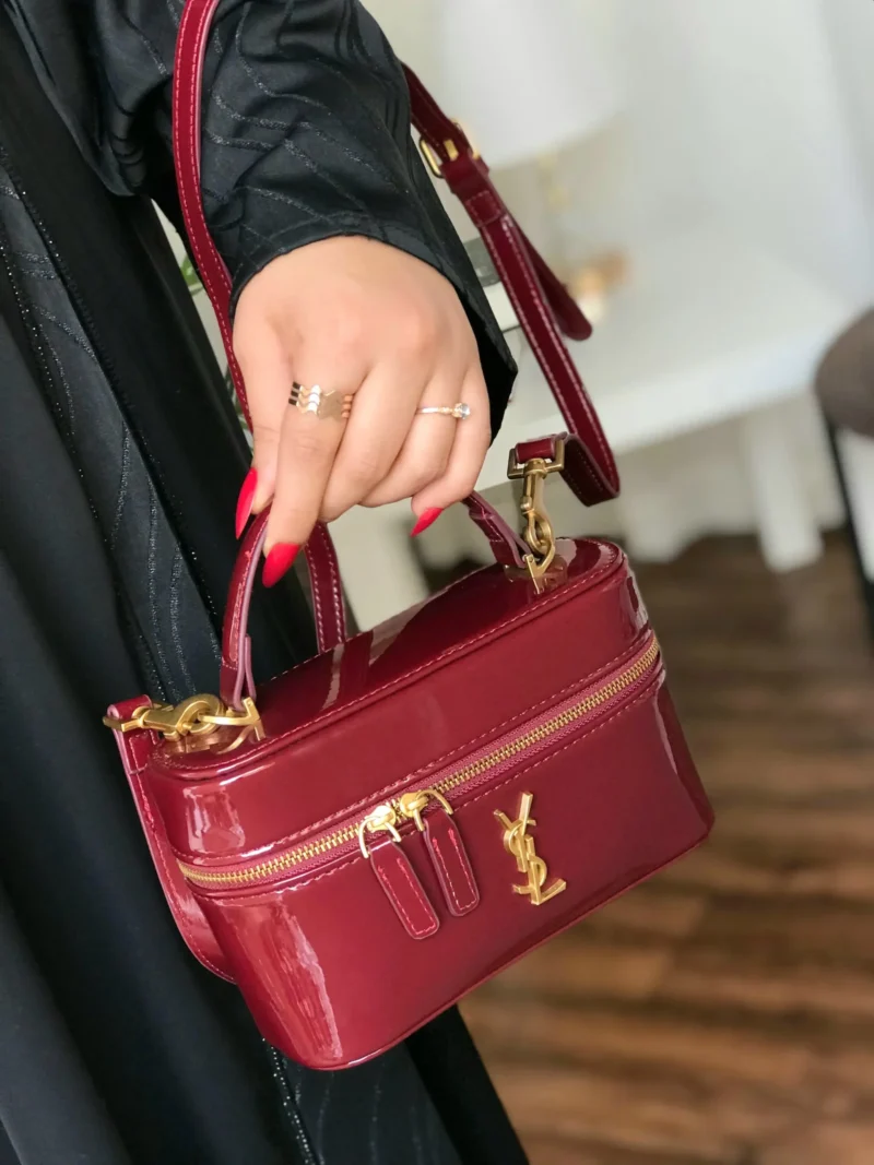 شنط ميك اب ارتست