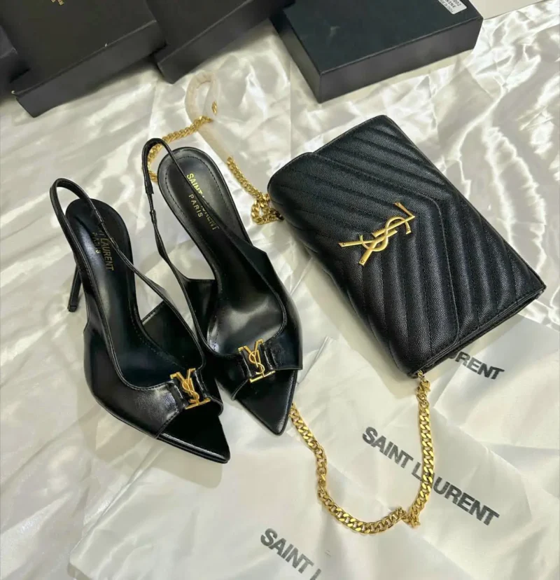 سان لوران احذيه وشنط