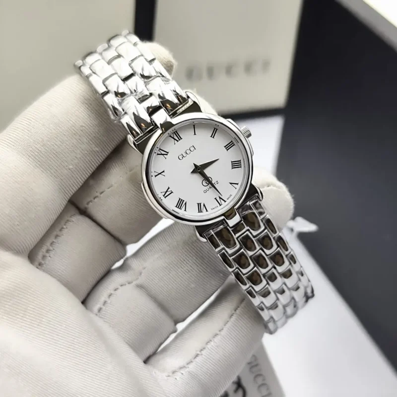 ساعة نسائية روعة