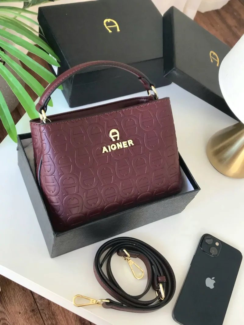 شنطة اقنر عنابي