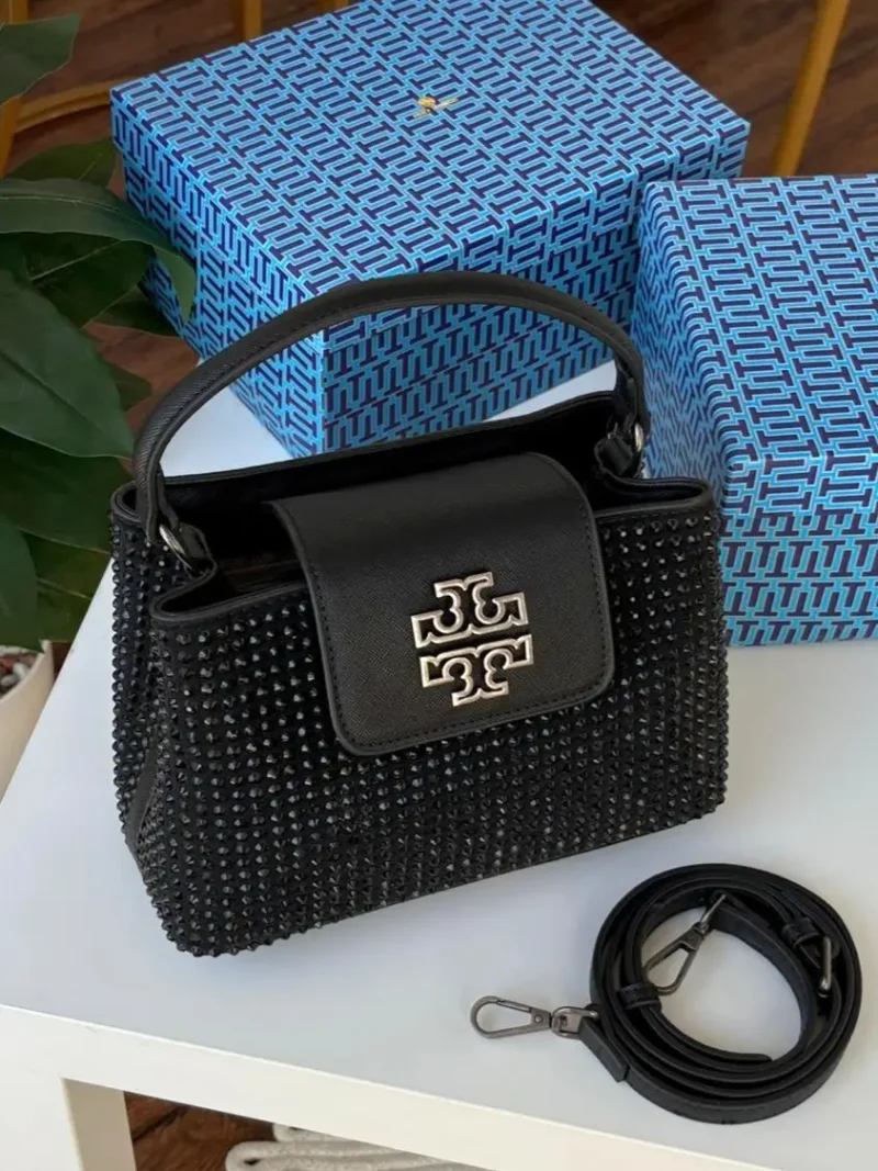 شنطه كريستال اسود