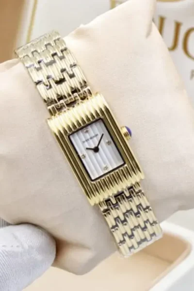 ساعه بوشرون نسائيه