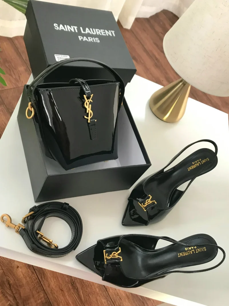 شنطه وكعب سان لوران