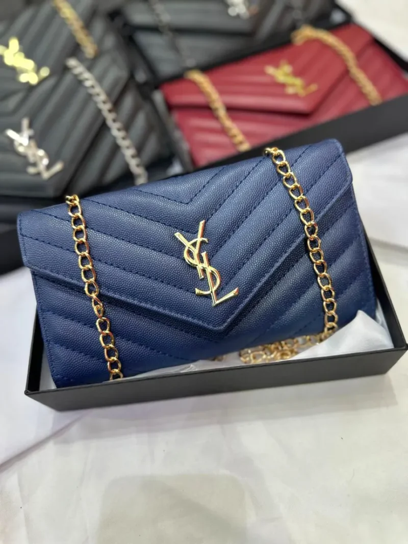 شنطة سان لوران ازرق