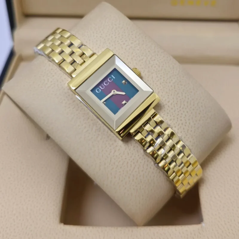 ساعة نسائية ماركة غوتشي