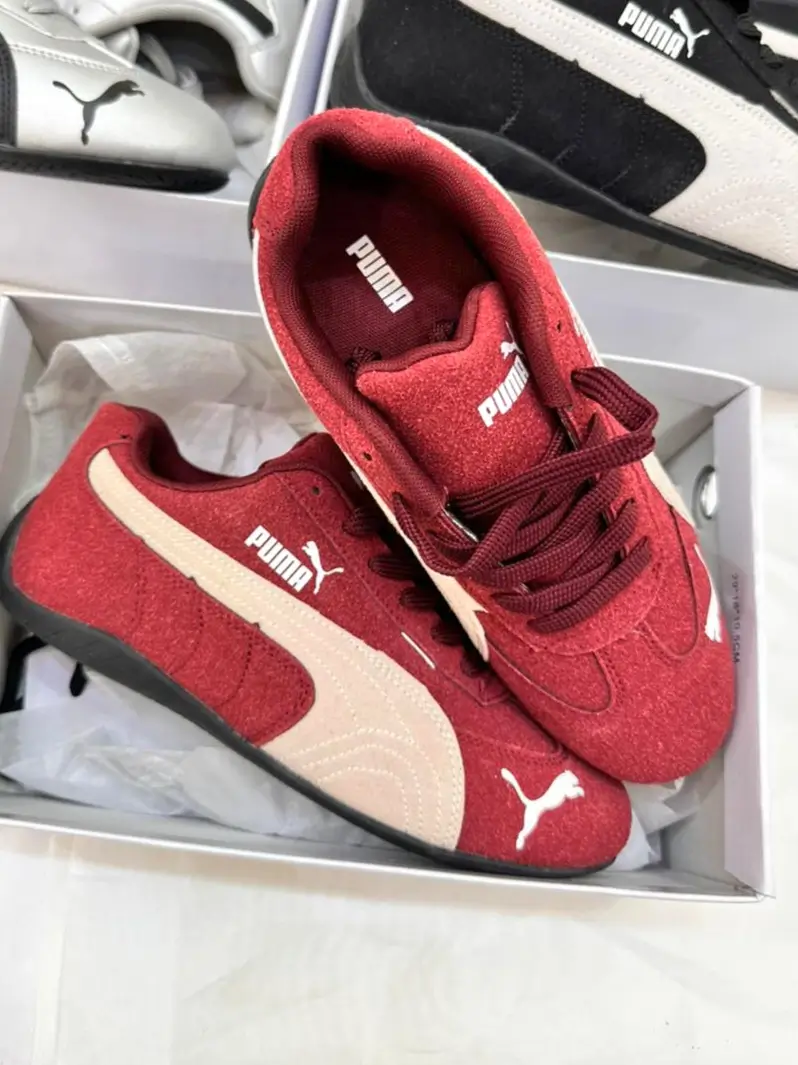 شوز بوما احمر