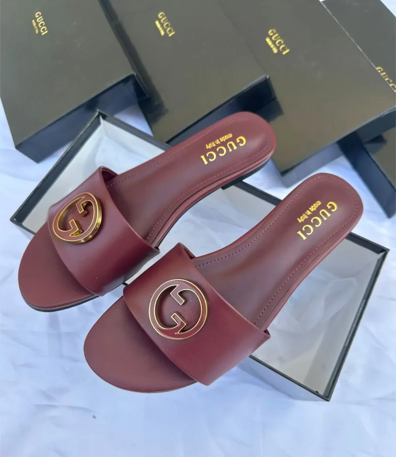 سليبر نسائي جوتشي