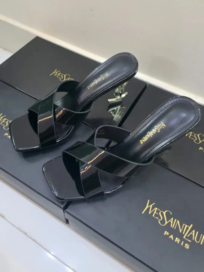 هيلز اسود مفتوح