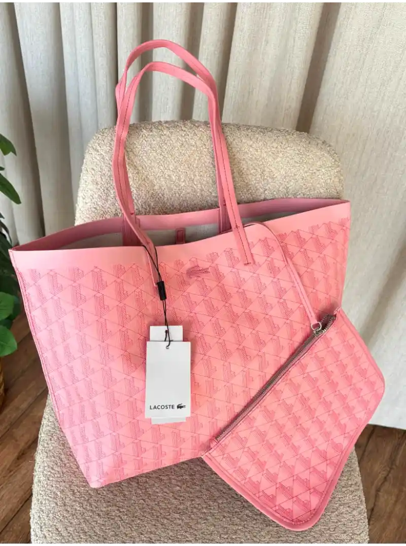 شنطة لاكوست وردي فاتح