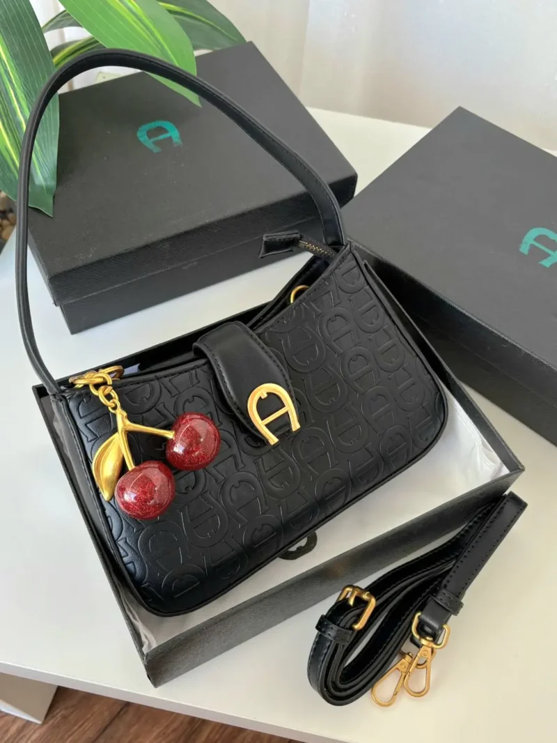 شنطة اجنر اسود