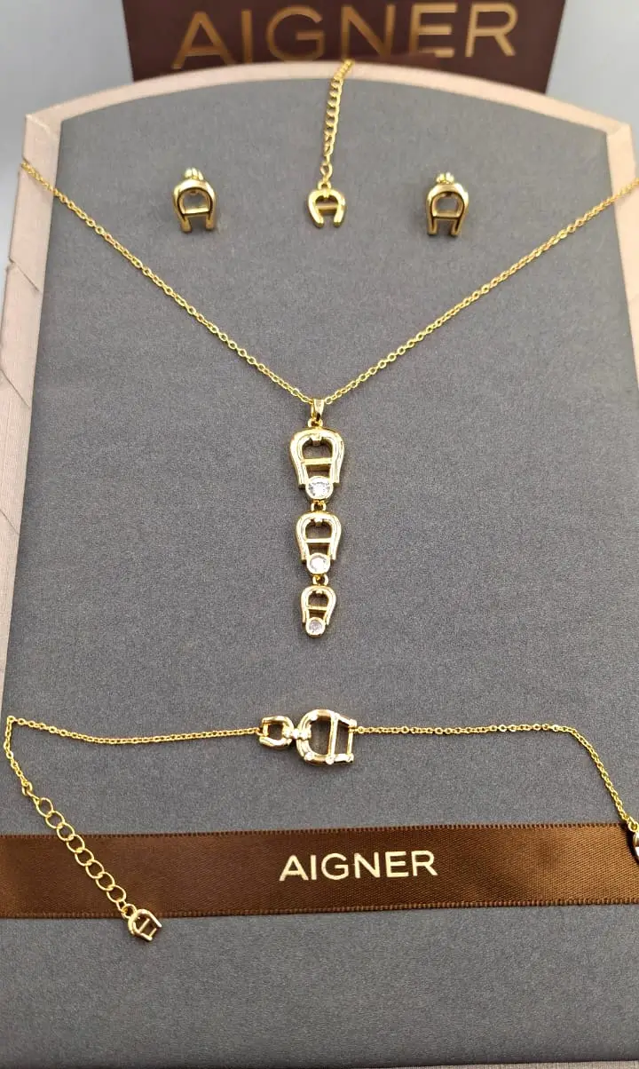 طقم سلسال واسواره وحلق اقنر