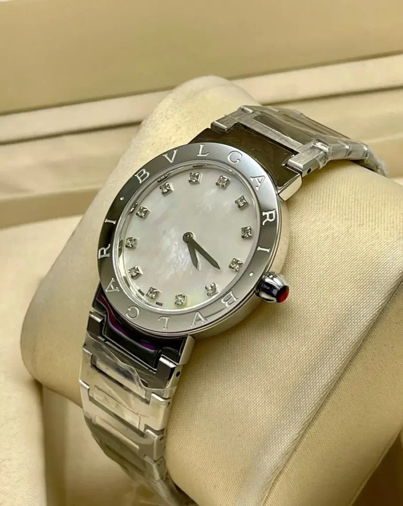 ساعه بولغاري حريمي