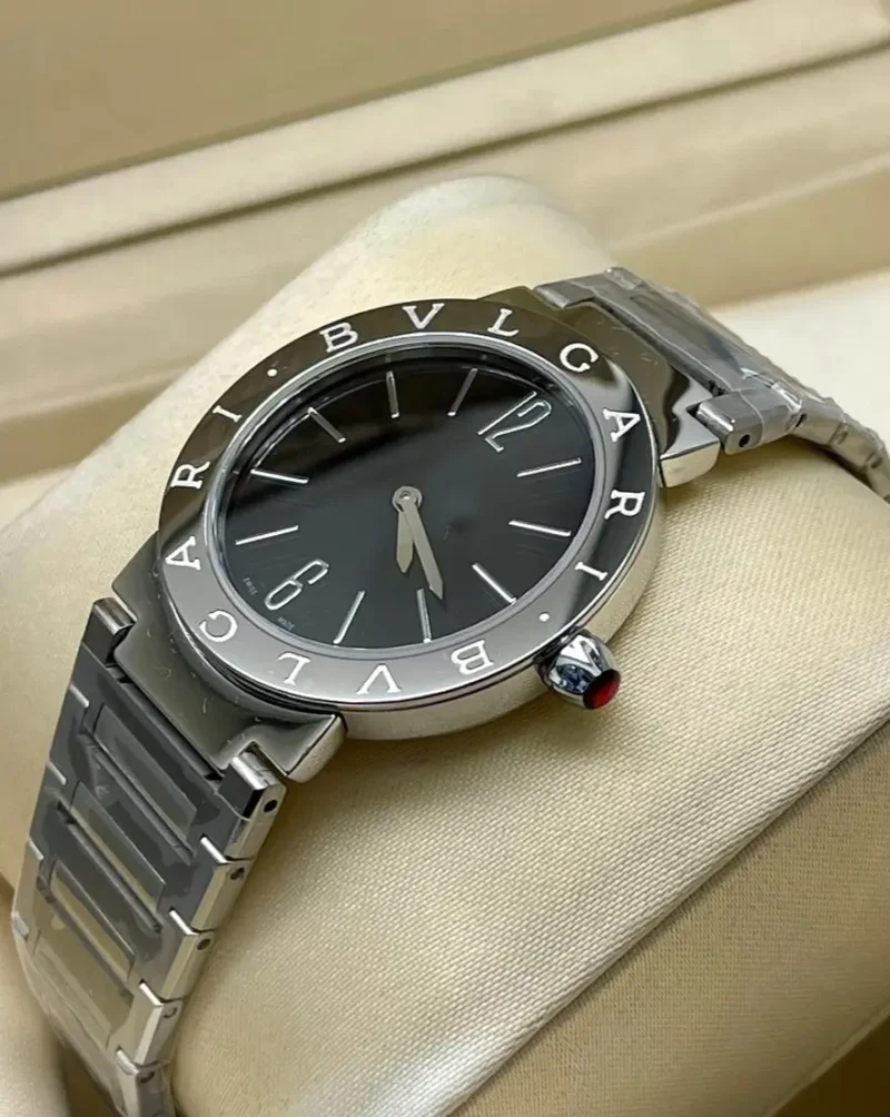 ساعة يد نسائية بلغاري