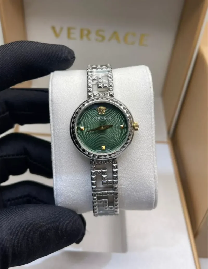 ساعات فرزاتشي فضي نسائي