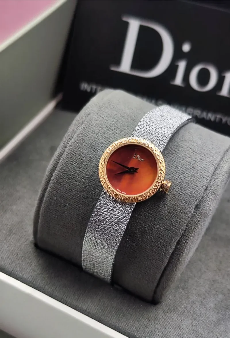 ساعة ديور ليدي