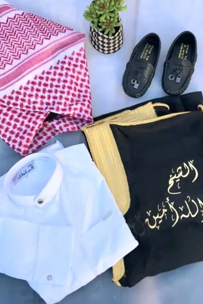 طقم ولادي للعيد