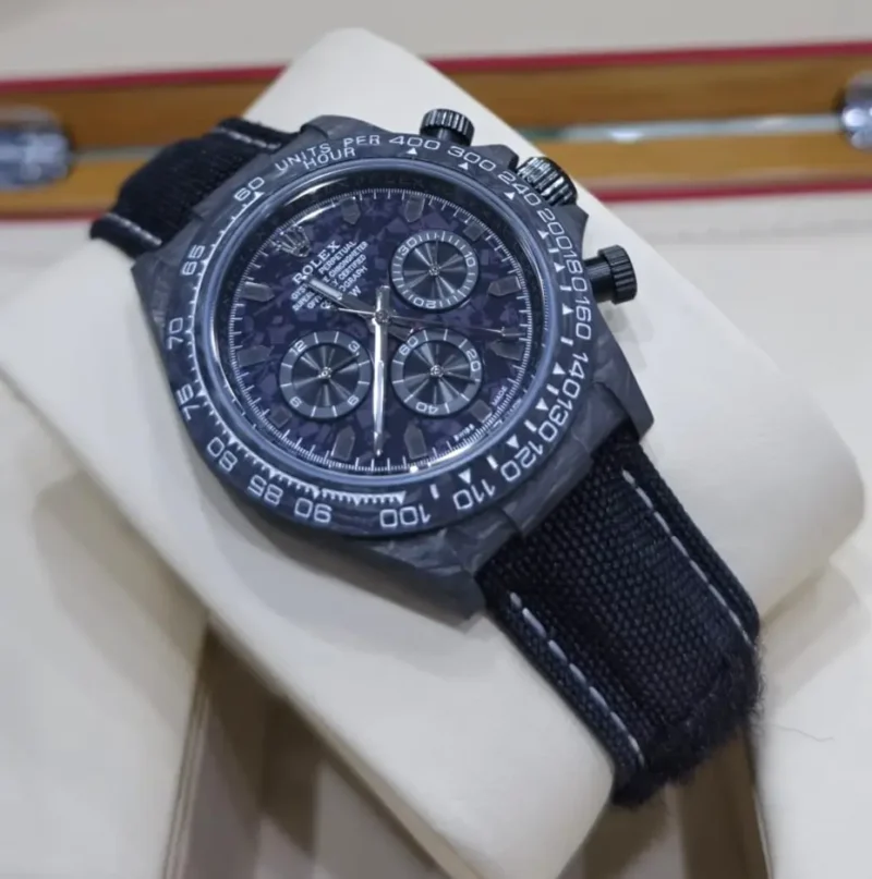 ساعة رجالي قماش اسود