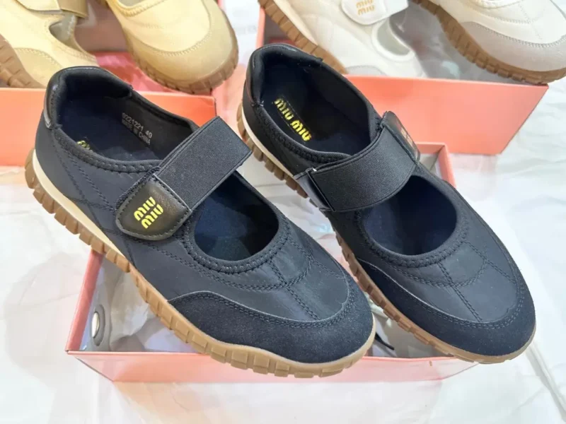 شوز ميو ميو باليرينا اسود