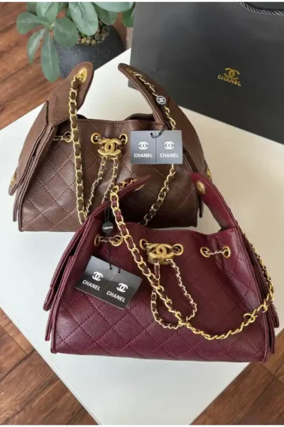 شنط شانيل هوبو