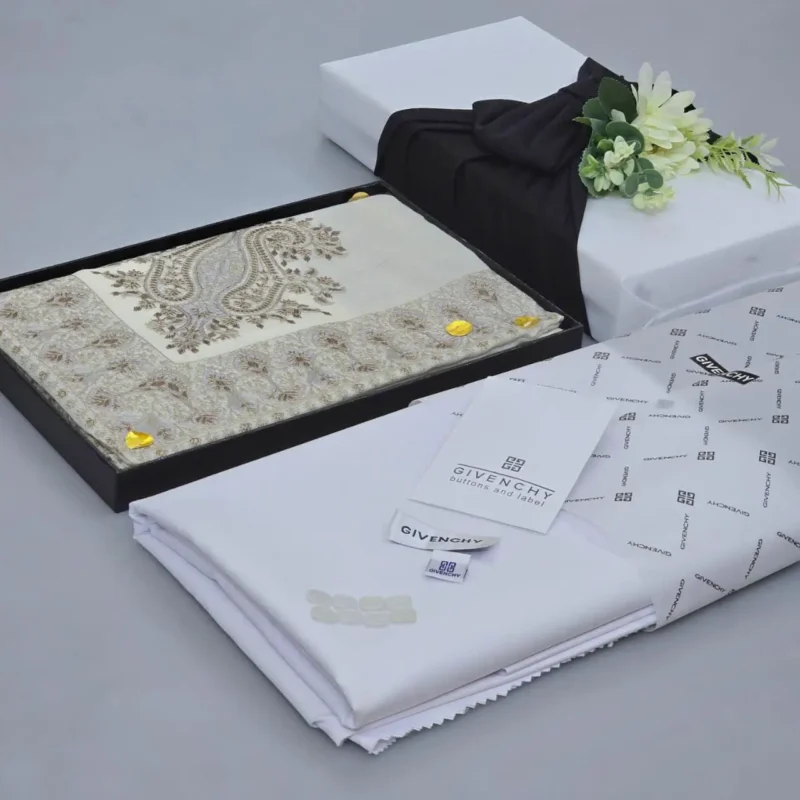 شال كشميري و ثوب صيفي