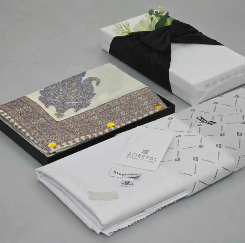 غتره كشميري قماش ابيض