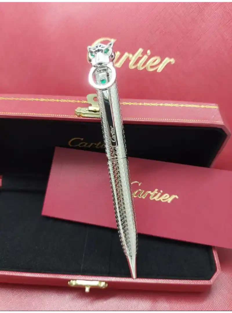 قلم كارتير فضي مزخرف