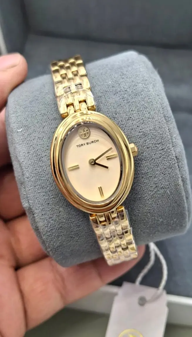 ساعة توري بورش ذهبيه نسائيه