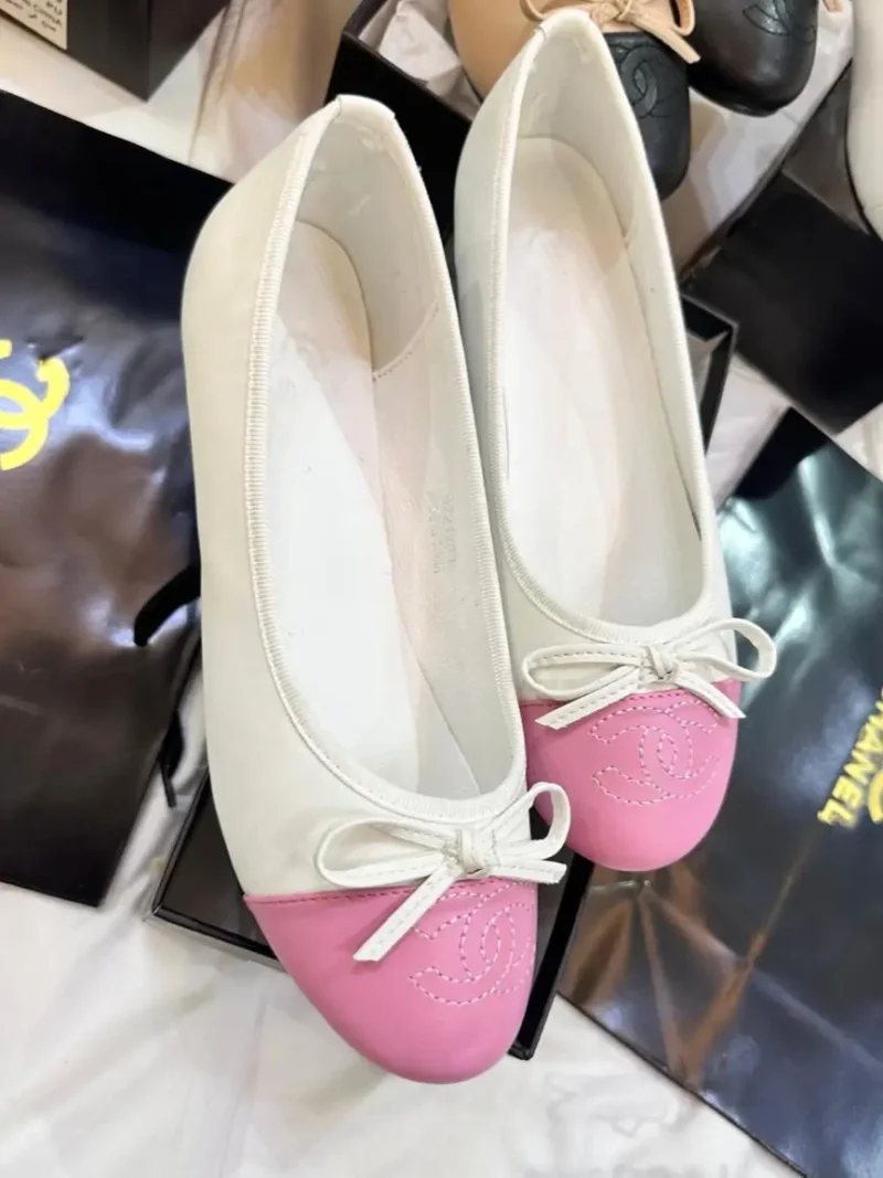 شانيل جزم فلات