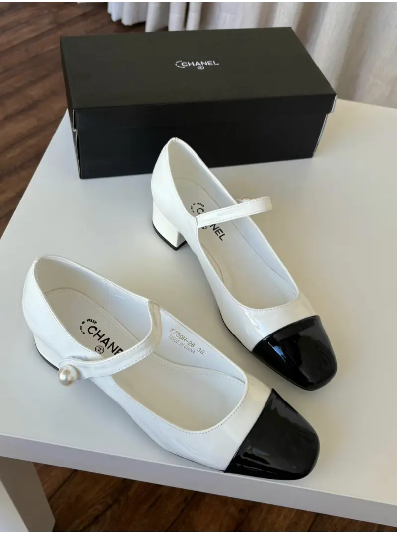 فلات شانيل الهبه الجديده