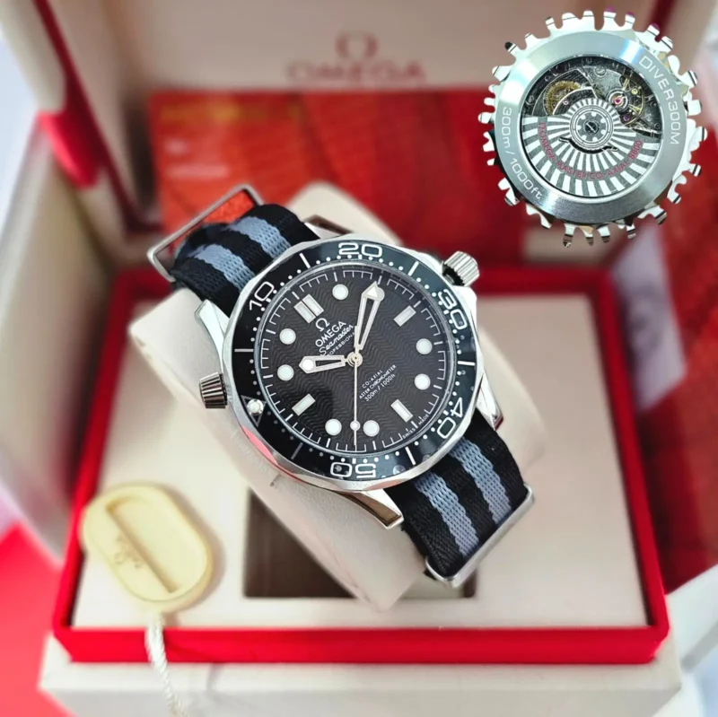 ساعة اوميجا قماش اسود