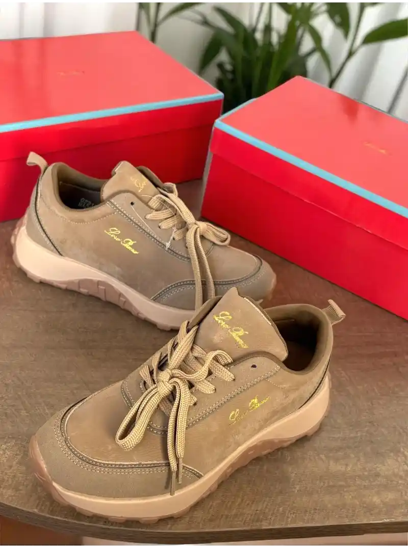 شوز لورو بيانا رياضي