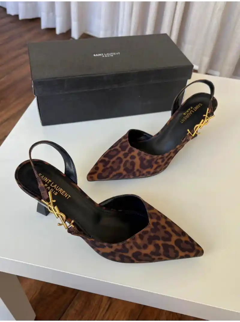 كعب سان لوران تايقر