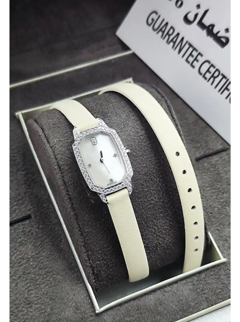 ساعة هاري وينستون ابيض