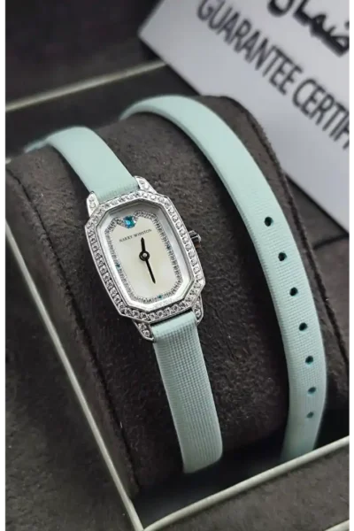 ساعة هاري وينستون نسائية