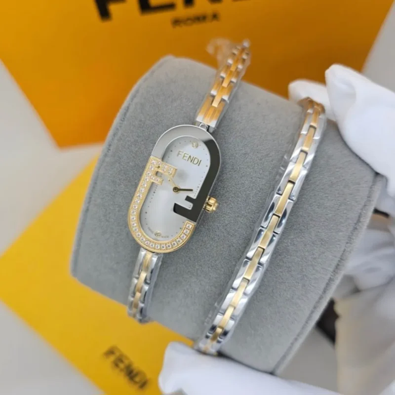 ساعة فندي نسائي لف